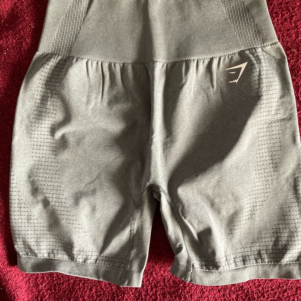 Gymshark Vital Shorts, new with tags, gray Gymshark shorts size XL